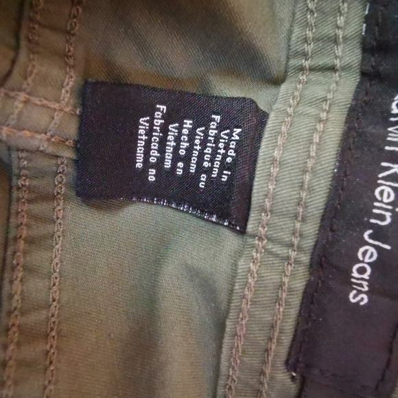 Calvin Klein Green Jeans - Picture 12 of 13